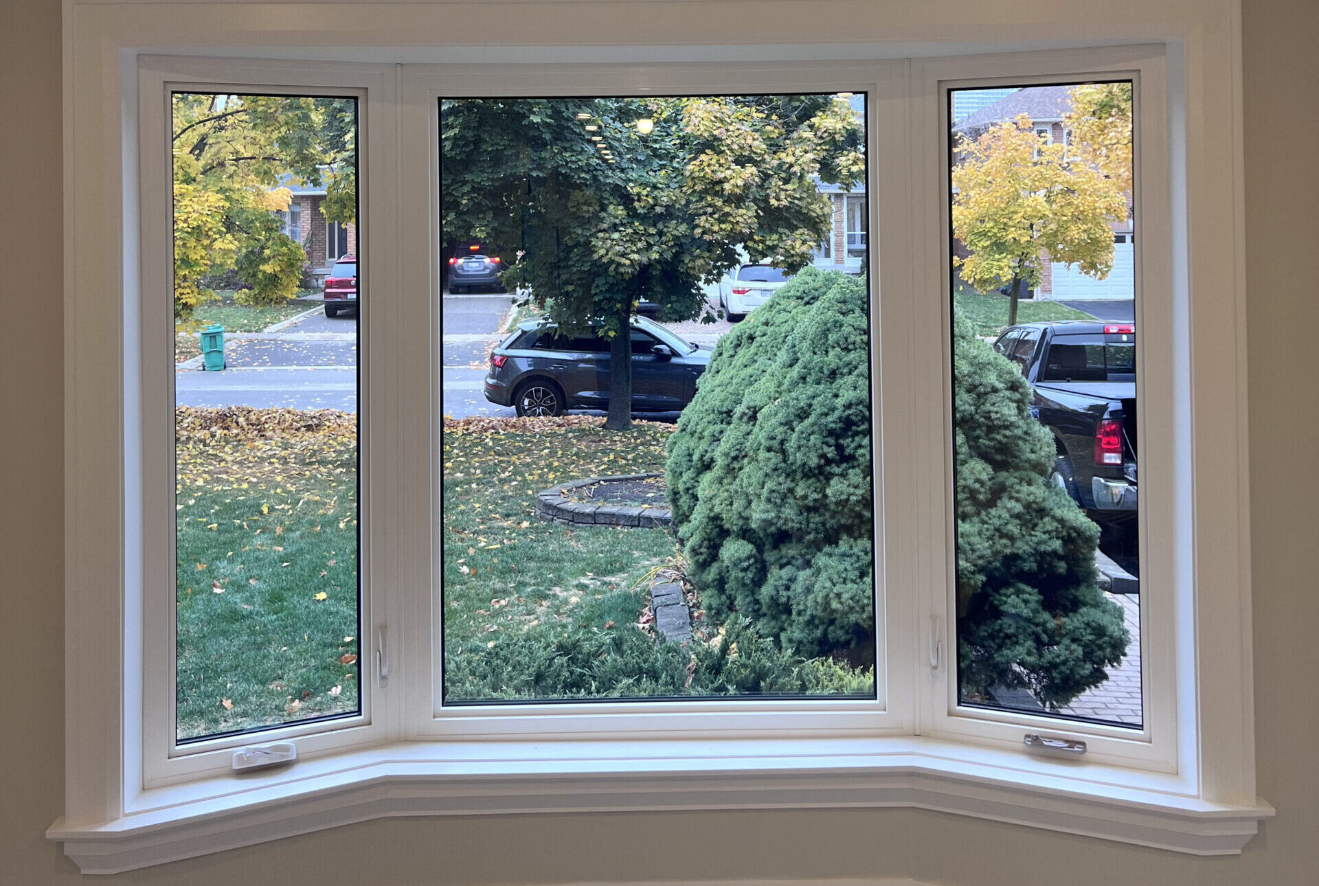 Why You Should Replace Old Windows Before Selling Your Home