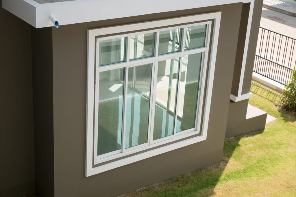 Double Hung Window Replacement in East Gwillimbury